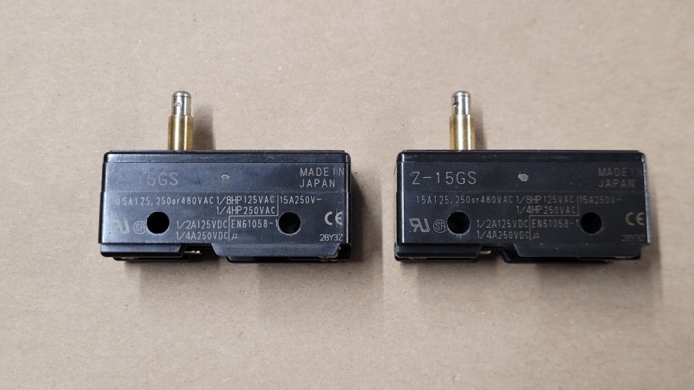Lot Of 2 Omron Z-15GS Limit Switches 15A 125/250/480V