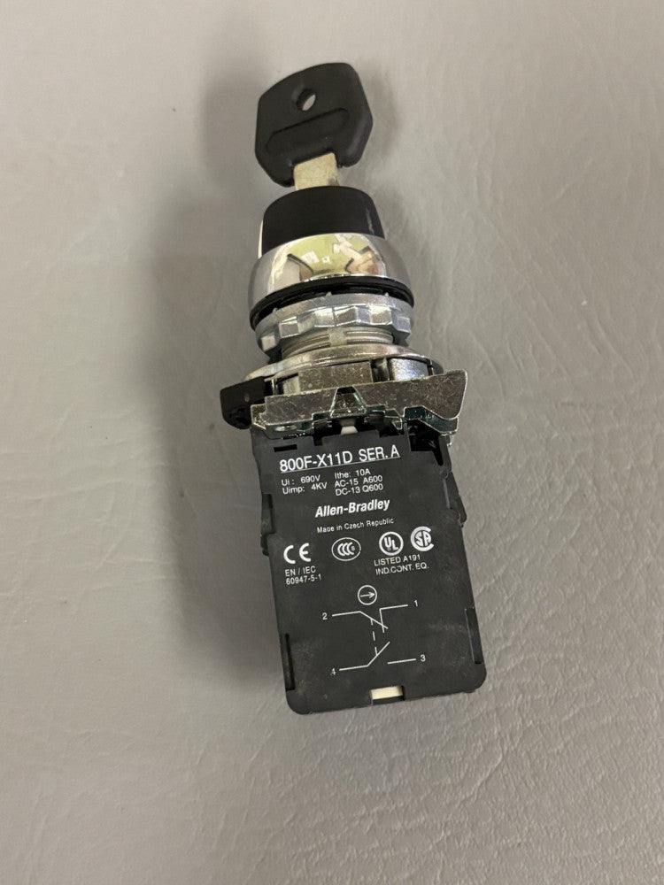 Allen Bradley 800F-X11D & Keyed Selector Switch