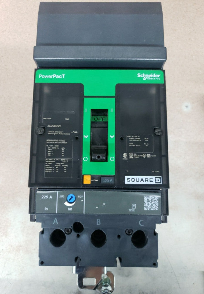SQUARE D POWERPACT 225 AMP I-LINE CIRCUIT BREAKER 600 VAC 3 POLE JGA36225 NTO