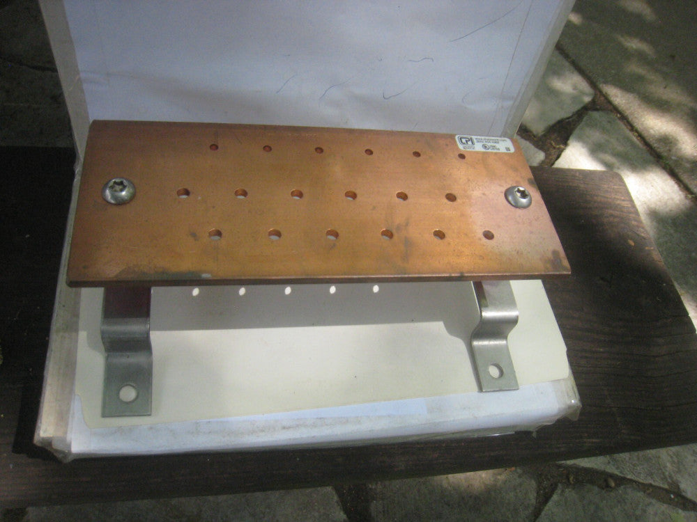 Chatsworth 400665 Wall Mt. Copper Ground Buss Bar 1/4" x 4" x 10" NOS boxes