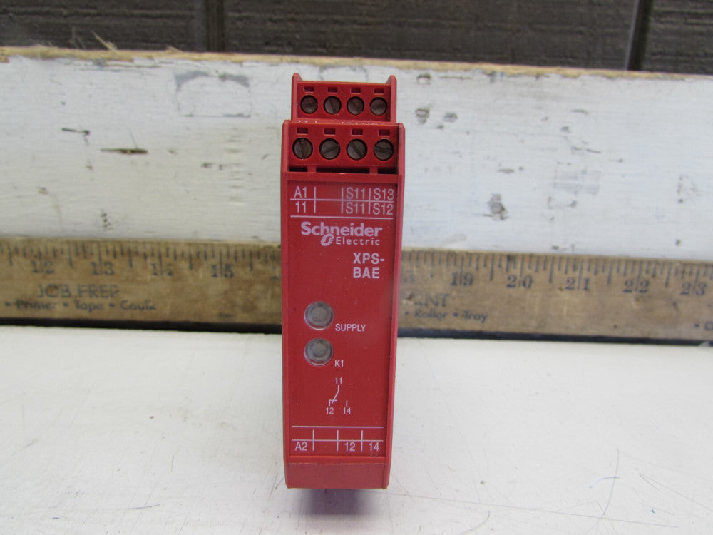 SCHNEIDER PREVENTA XPSBAE5120P 24V AC/DC SAFETY RELAY XLNT USED TAKEOUT !!