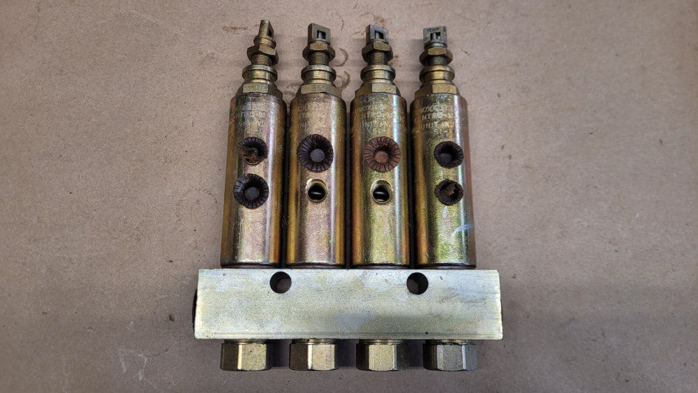 Lincoln Centro-Matic SI-I Lube Unit Injector Manifold - 1 unit bent