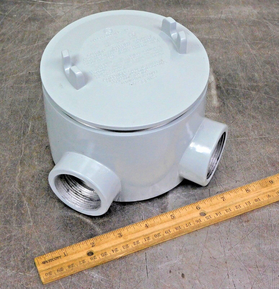 Akron Electric Inc. GRT-0559 3-Hub Explosion Proof Conduit Enclosure 1-1/2in NPT