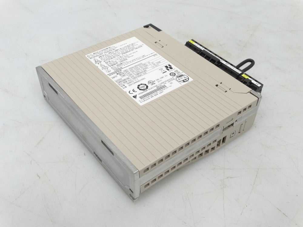 YASKAWA ELECTRIC SGDV-1R6A21B002000 SERVO DRIVE