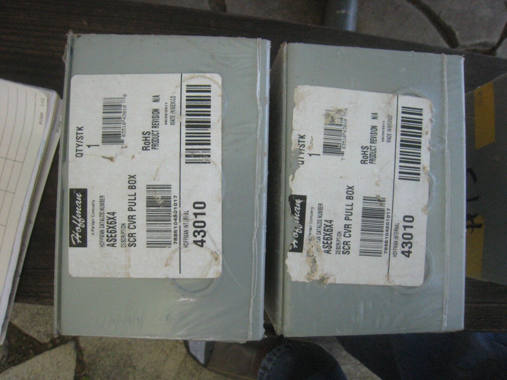 2 x Hoffman ASE6x6x4 SCR CVR Pull Box J-Box N1 43010 New Junction Box 6x6x4