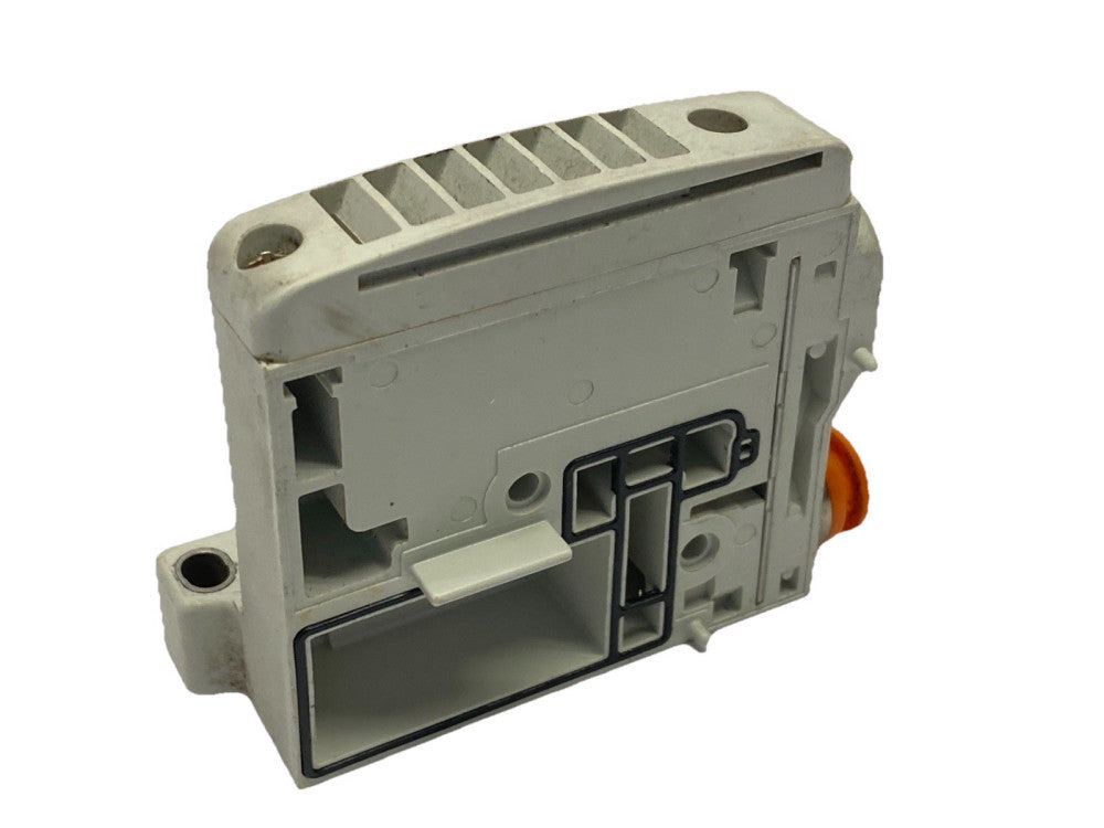 SMC VVQC1000-2A-1 Pneumatic Manifold U-Side End Plate