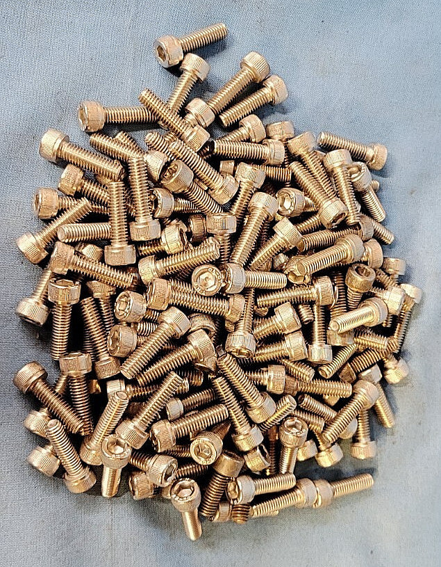 SOCKET HEAD CAP SCREW M6-1.0 X 25MM STAINLESS STEEL (LOT OF 140)