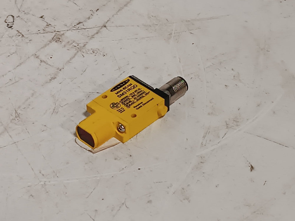 Banner SM31RQD Mini-Beam Receiving Sensor, LED, 3m Range, 4 Pin, 10-30vdc, IP67