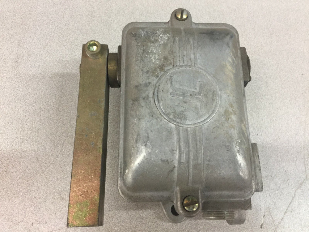 NEW NO BOX JOSLYN CLARK 25AMP 600VAC PILOT DUTY LIMIT SWITCH BST 22 R