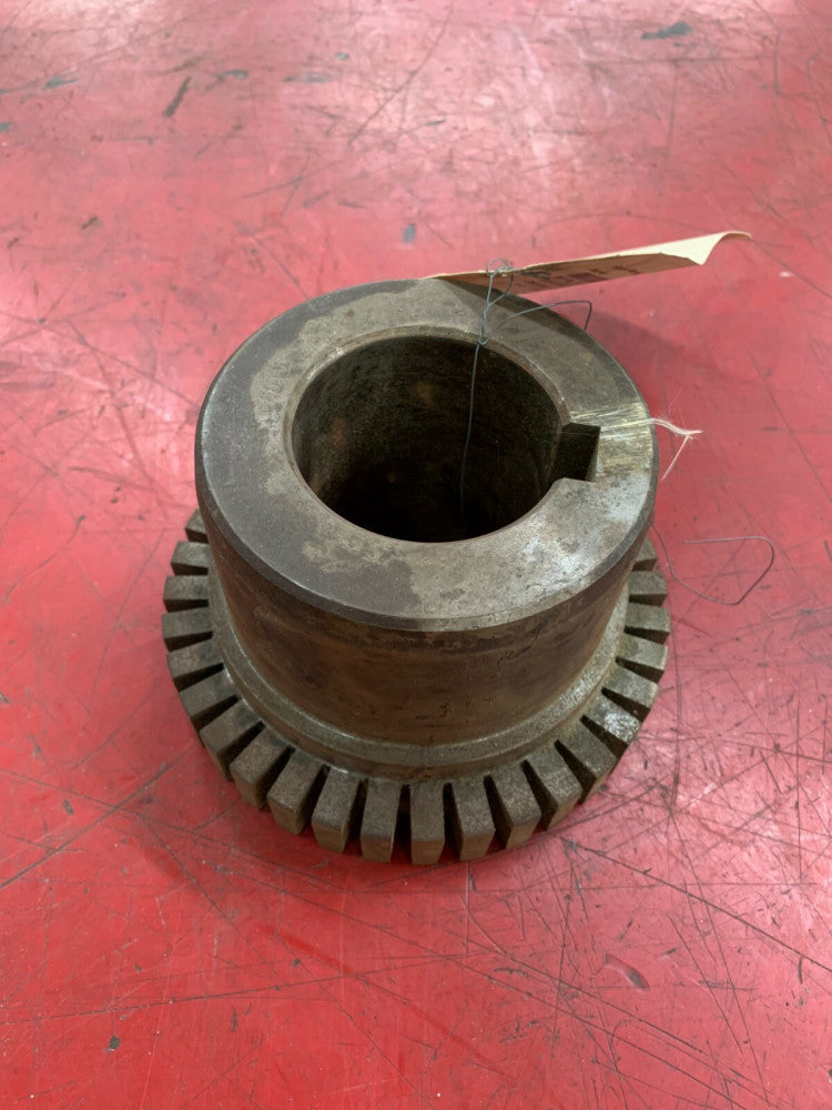 NEW NO BOX FALK 704653 HUB 1080T 2.3750" BORE