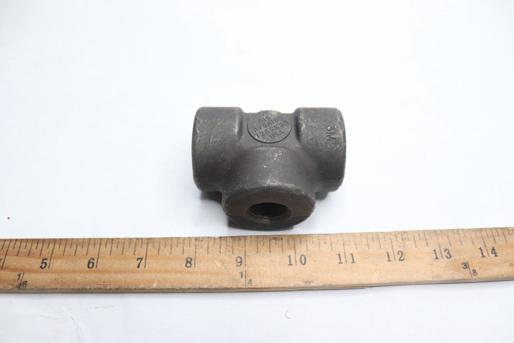 Reducing Tee NPT Threaded 3000# Forged Carbon Steel 3/4" x 3/4" x 1/2"