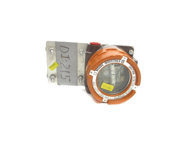 MOORE INDUSTRIES DVX/4-20MA/0.8-1.0SGU/2.5VLP 12-42VDC NSNP