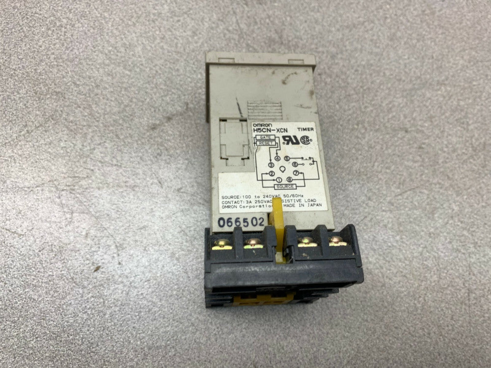 USED OMRON TIMER H5CN-XCN