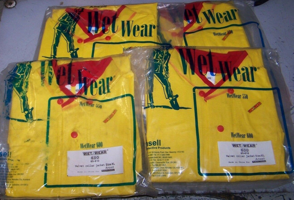 (4) NEW ANSELL XL WET WEAR JACKET VELVET COLLAR PVC HEAVY DUTY UNLINED 65-610