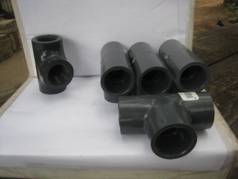 5 Charlotte Pipe 1 In. Sch. 80 female PVC T'S MIX 4-Slip 8400 & 1--8402 THR