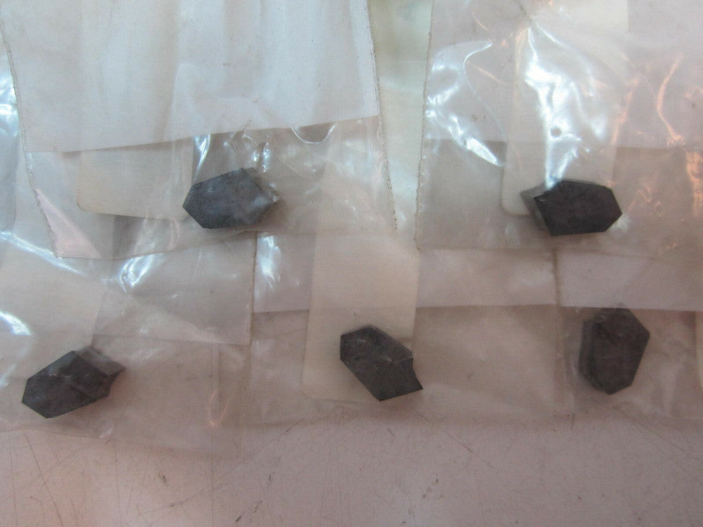 (25108232) NGTR-5-C2 Carbide Cut Off and Groove Inserts New - Lot of 5