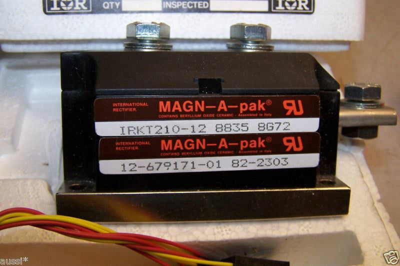 NEW INTERNATIONAL RECTIFIER MAGN-A-PAK THYRISTOR MODULE IRKT210-12