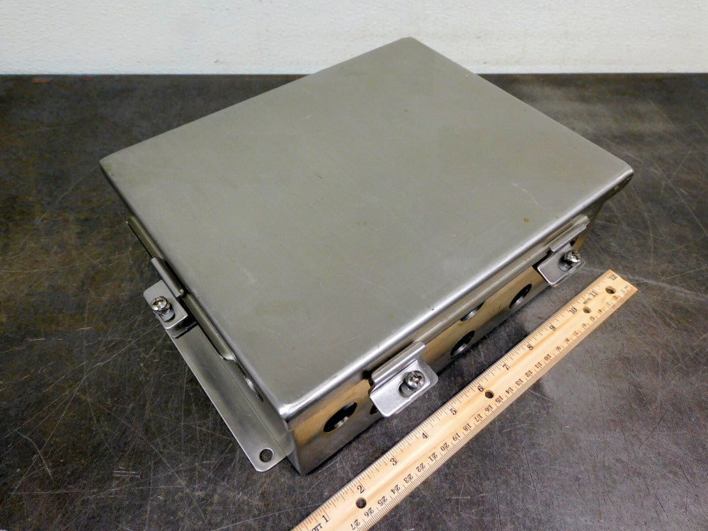 Saginaw Control SCE-1008CHNFSS Electrical Enclosure SCE 10"X8"X4" Stainless