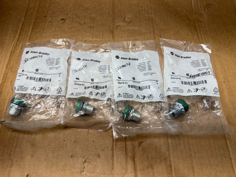 LOT OF 4 NEW ALLEN-BRADLEY GREEN PILOT LIGHTS 800FM-P3 SERIES A
