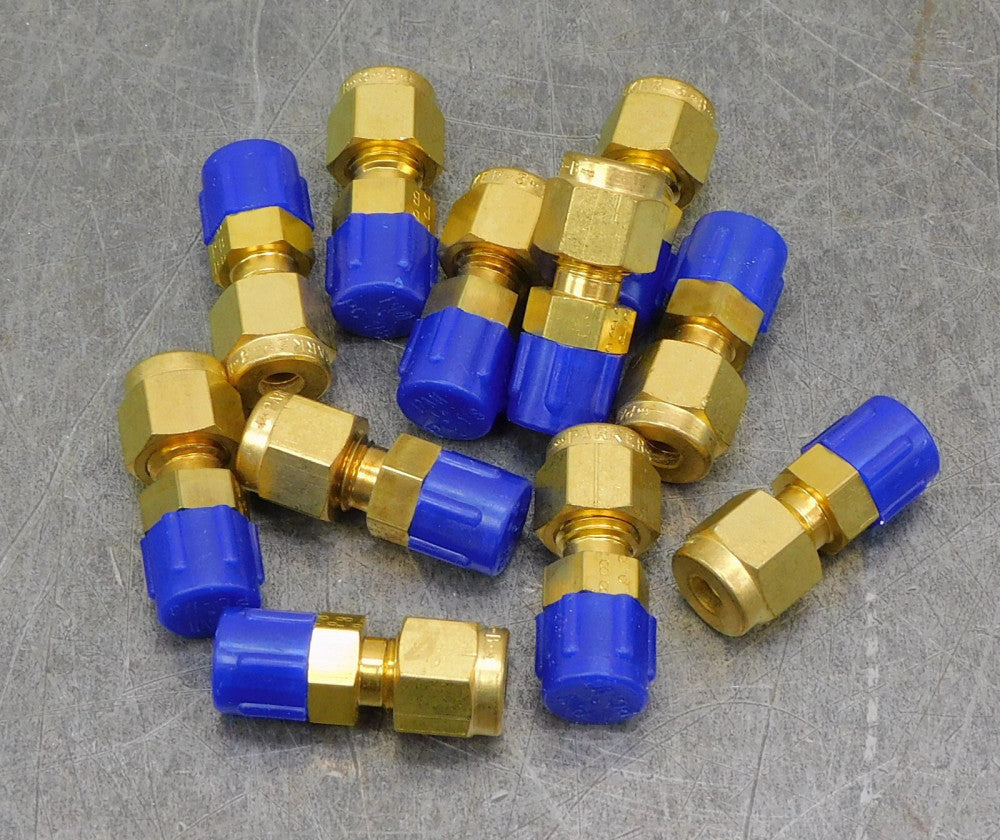 Parker Brass Straight Compression Tube Fitting 1/8" x 1/8" NPT Lot of Eleven(11)