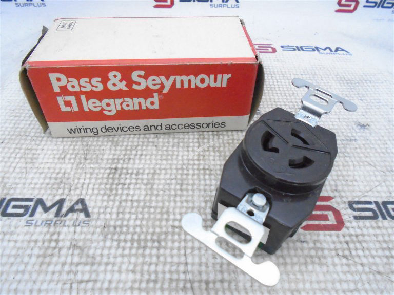 LEGRAND PASS & SEYMOUR 4710 RECEPTACLE