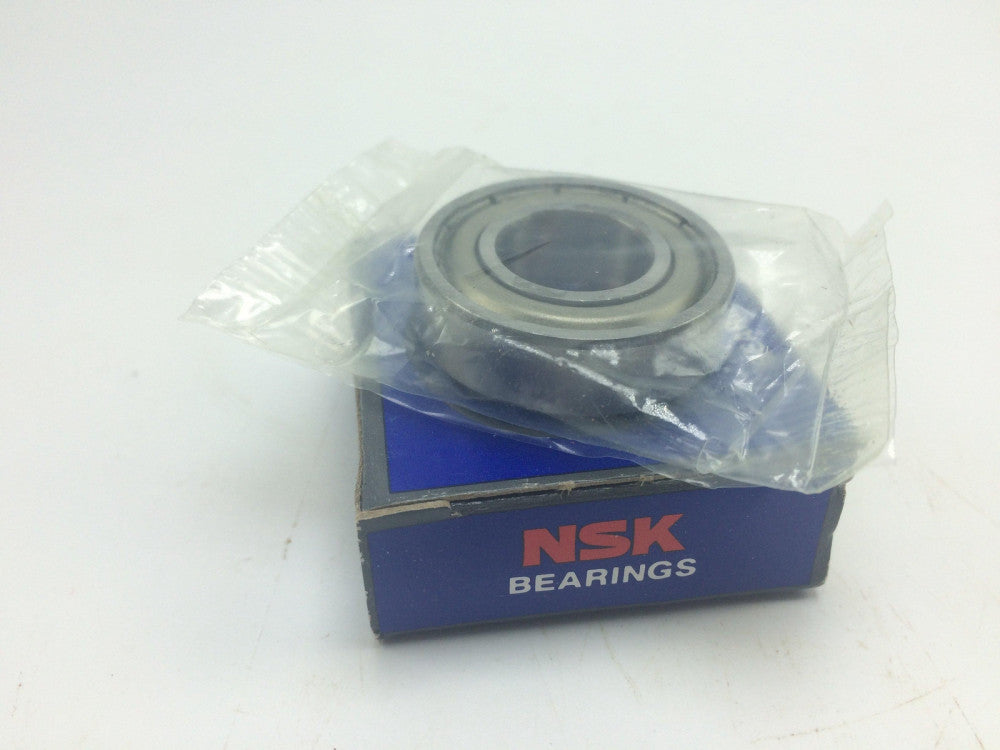 NEW NSK 6002ZZC3 Deep Groove Ball Bearing