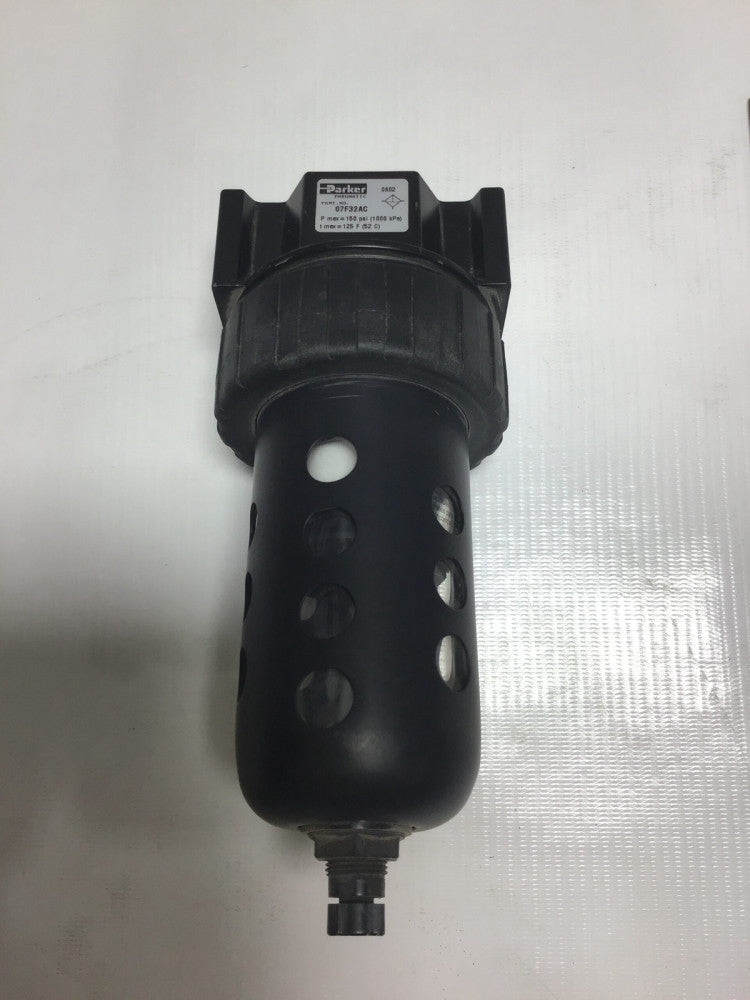 Parker 07F32AC - 0602 Pneumatic Pressure Filter Regulator 150PSI (1000kPa) 12...