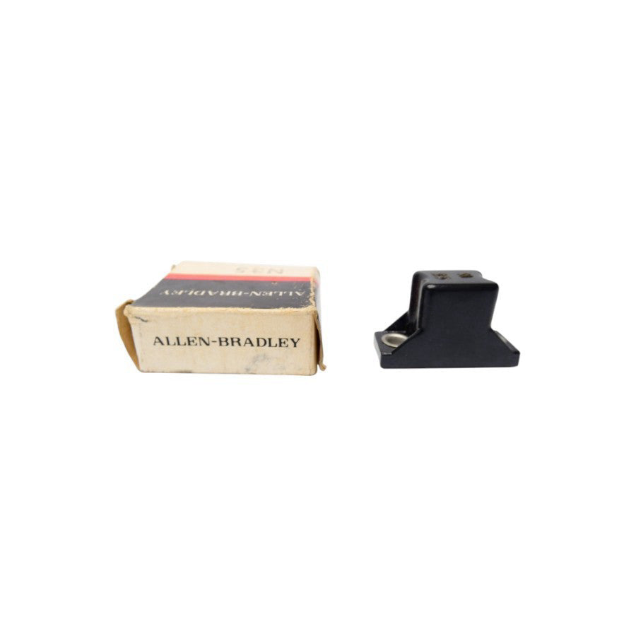 ALLEN BRADLEY N35 (BK/RD) NSMP