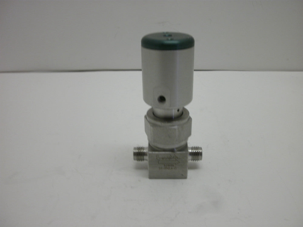 SWAGELOK SS-BNS4-O 424699 STAINLESS STEEL HIGH-PURITY BELLOWS-SEALED VALVE 1/4"