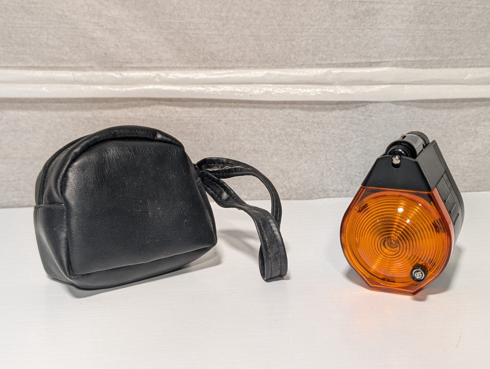 Automobile Safety Distress Hazard Light w Carrying, 12V Lighter Connection