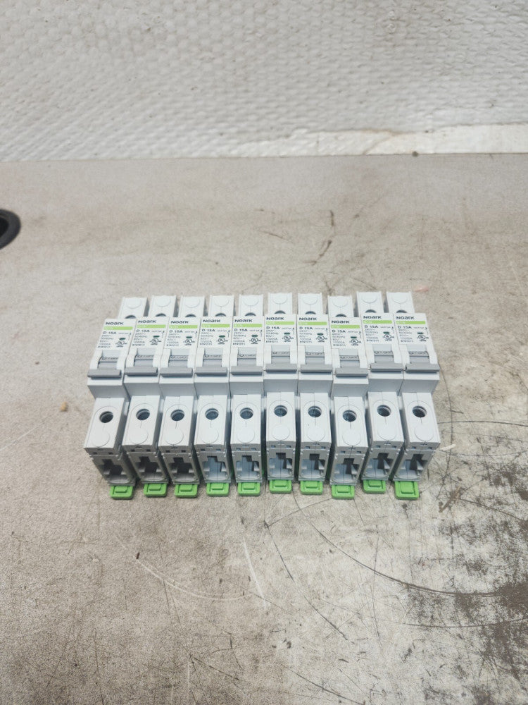 NEW IN BAG LOT OF 10 NOARK CIRCUIT BREAKER 2 POLE 240V 50/60HZ E355392