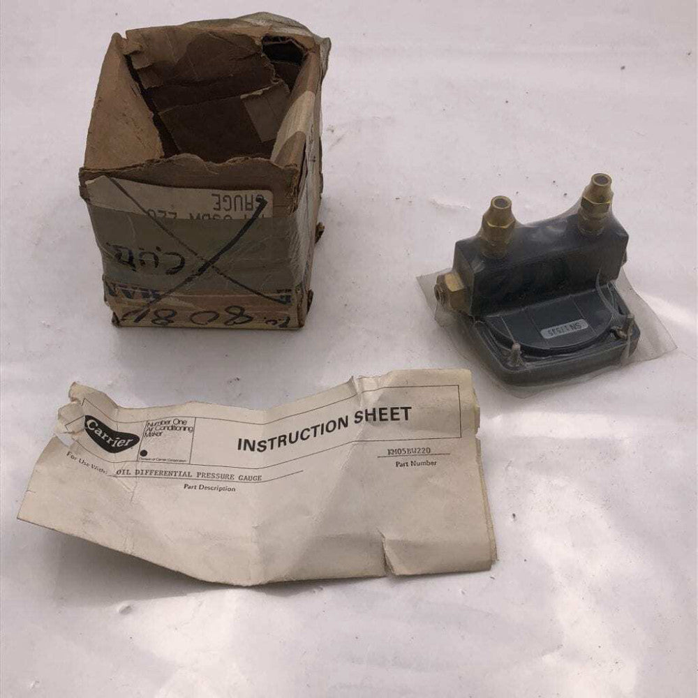 Carrier KM05BW220 Oil Differential Pressure Gauge Replacement Part 0-50PSIG -NIB