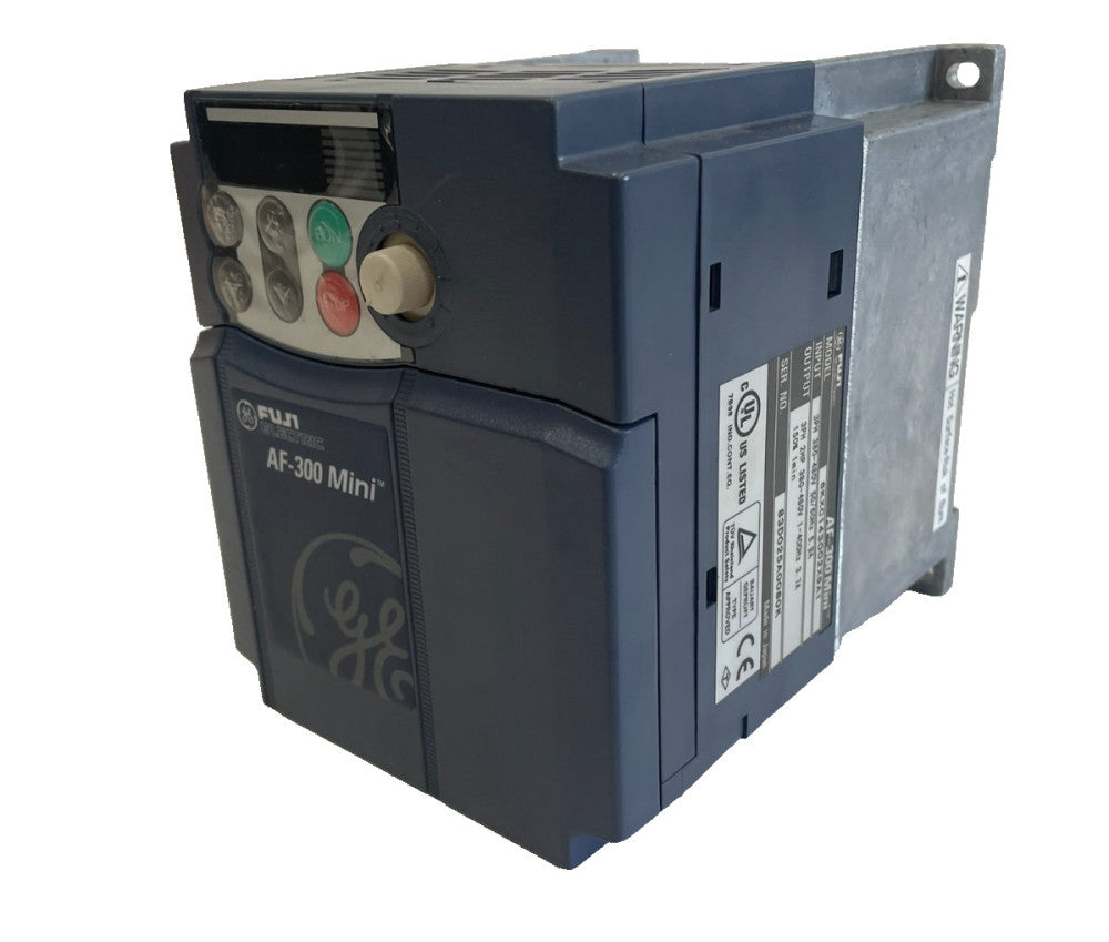 USED FUJI ELECTRIC FRN002C1S-4U INVERTER FRN002C1S4U
