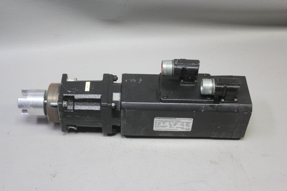 SEW EURODRIVE SERVO MOTOR P/N: PSKF221 DS56L/B/TF/RH1M/SB10 (5)
