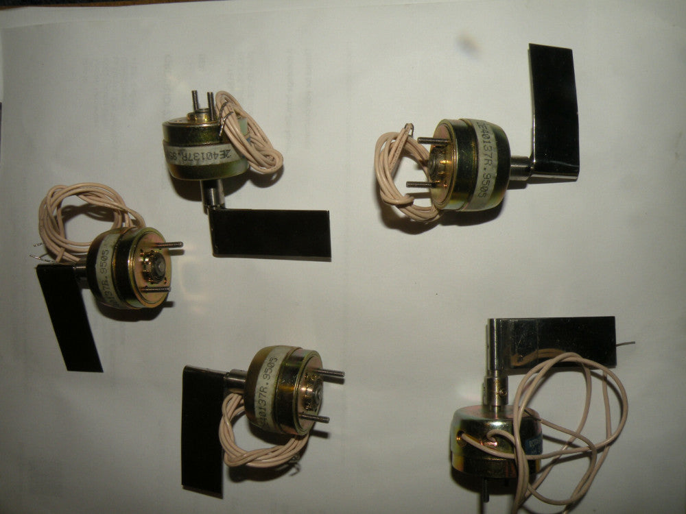 (5) Shindengen 2E40137R.9505 Industrial Motion Actuator Rotary Solenoids
