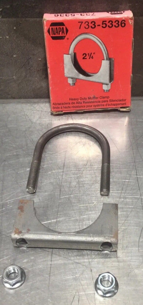 1 Unit GENUINE NAPA MUFFLER CLAMP 7335336 Nos Surplus