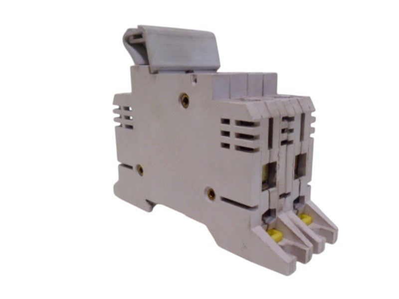 LEGRAND SP38 FUSE HOLDER UNMP