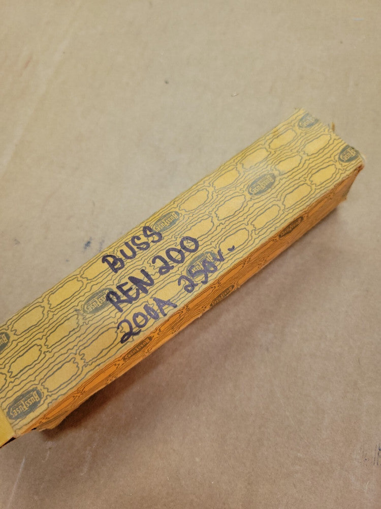NEW BUSS REN 200 AMPS FUSE 250V