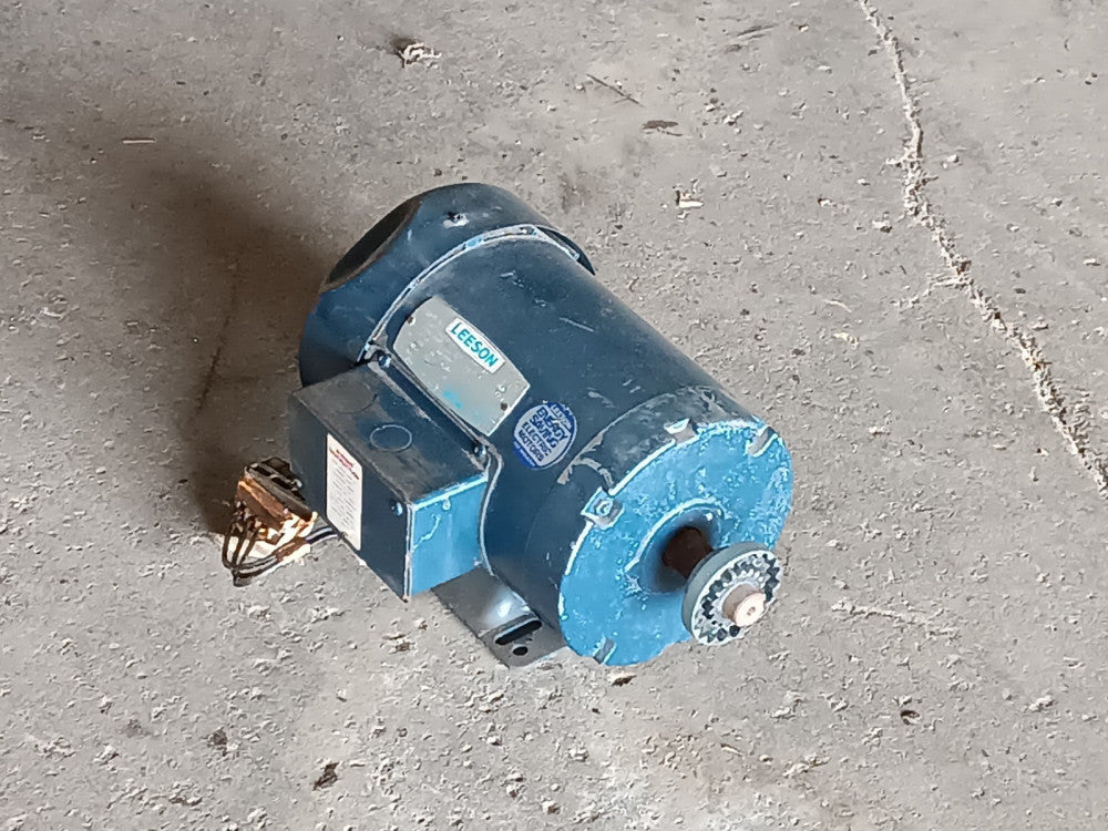 Leeson 120015-00 General Purpose 3 Phase Motor 1740 RPM 1.5 HP 230V