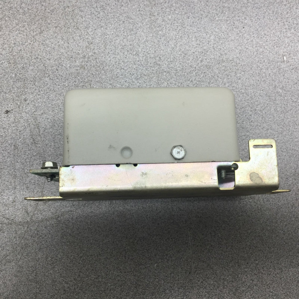 NEW IN BOX HONEYWELL CONSTANT VOLTATGE UNIT 30369755