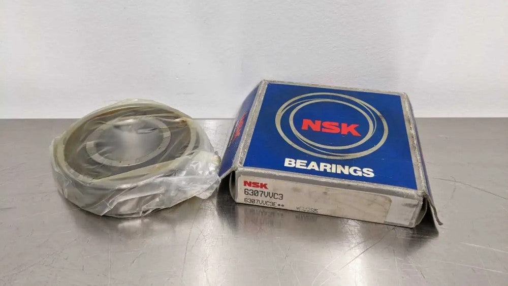 NSK 6307VVC3 Single Row Deep Groove Ball Bearing 6307VVC3E New in Box