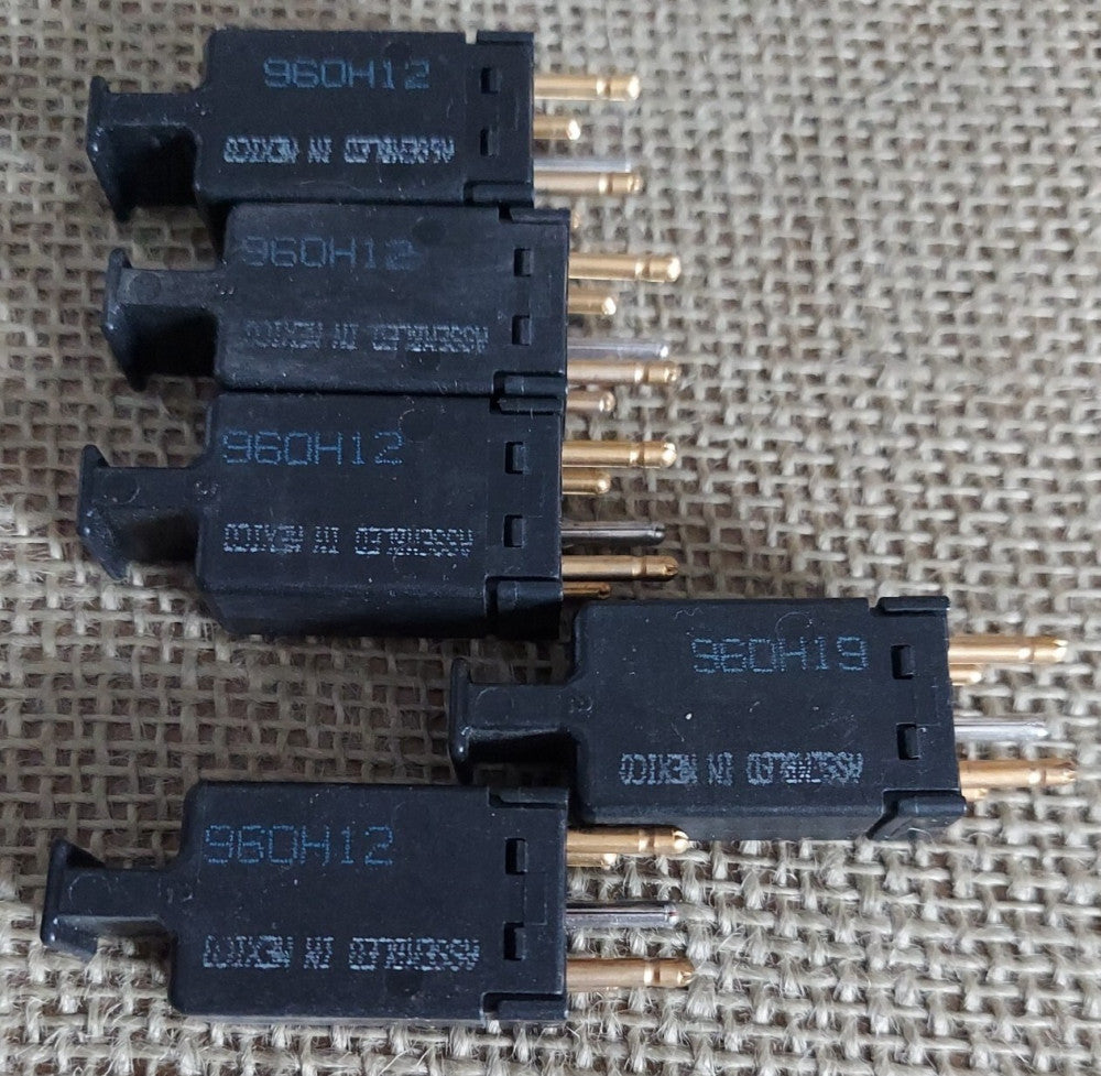 Lot of 5 - Gas Tube Surge Protector 5-pin. (4) 960H12 & (1) 960H19