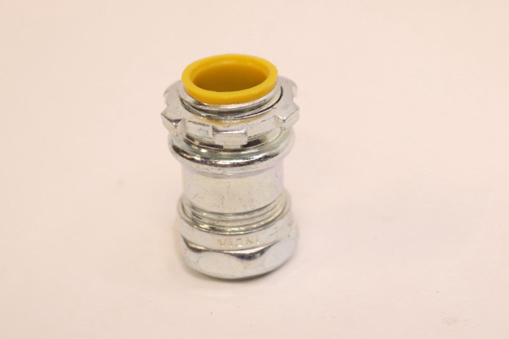 Hubbell Raco Zinc Plated Connector & Insulator Compression 1/2" Steel 2912