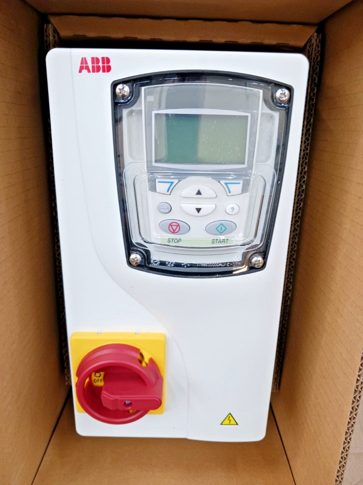 New ABB AC Drive 4X 480 VAC 8.8 A 3 Phase 5 HP ACS355-03U-08a8-4+B063+F278