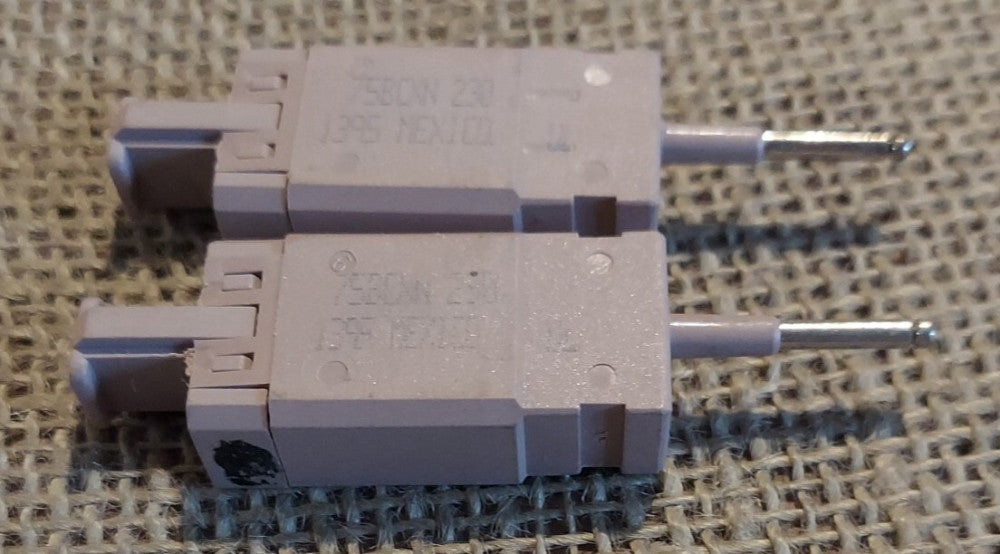 Lot of 2 - Porta Systems 75BCXN-230 1-Pin 230V Gas Tube Protector
