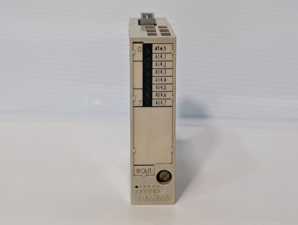 Siemens 6FC5111-0CA03-0AA2 SINUMERIK DMP KOMPAKT 8A 24V / 2A Ver:B