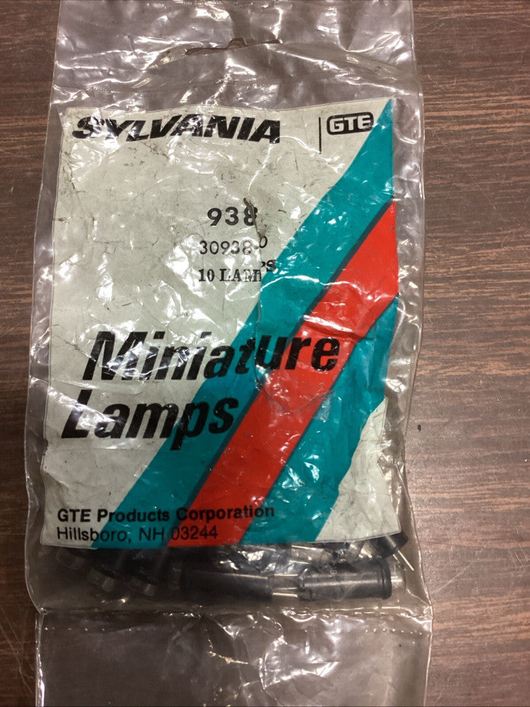 Sylvania No 938 Indicator Lamp, 28 V, .04 A, T-2 Base, 9 Bulbs A59