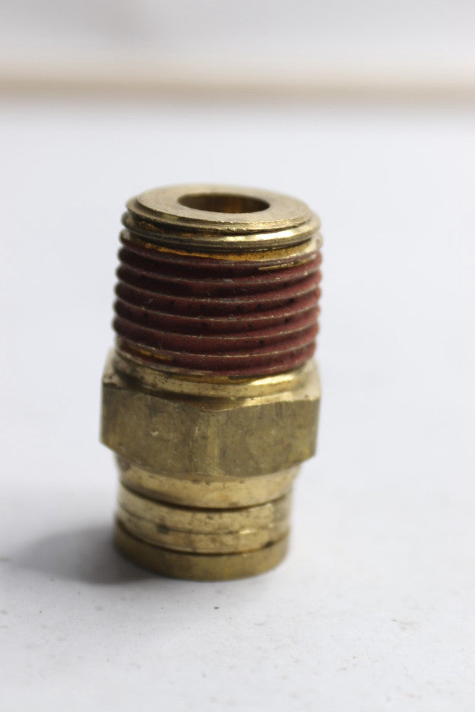 Quick Fitting Push-to-Connect Plumbing Fittings Lead-Free Brass 1/2" x 3/4" MNPT
