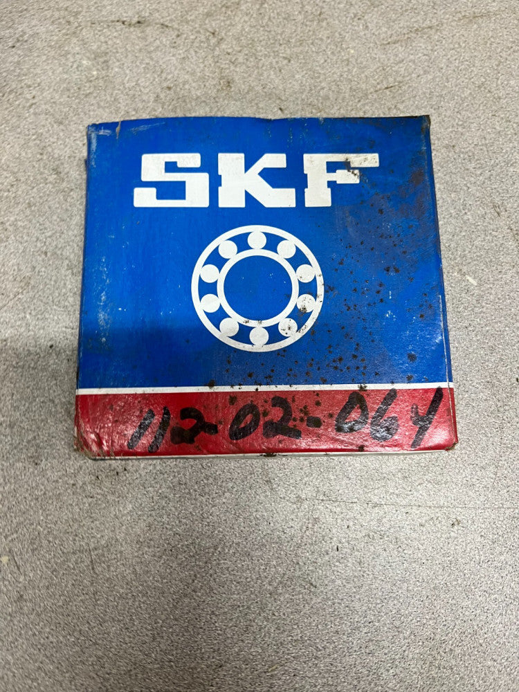 NEW IN BOX SKF BEARING 7215 BECBY