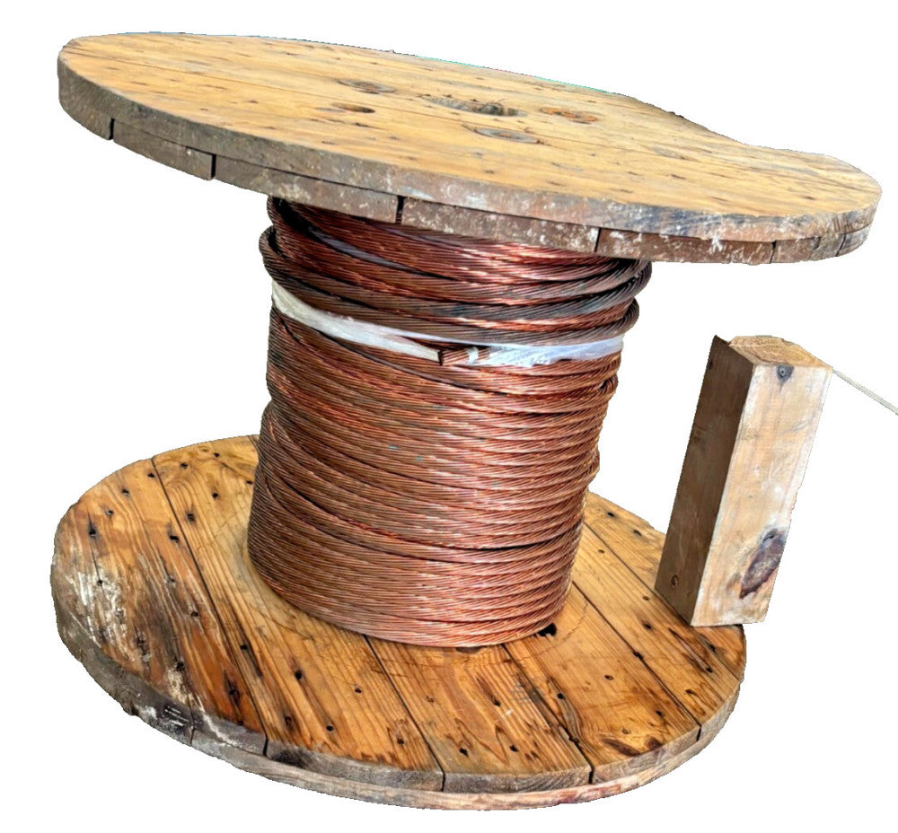 SPOOL OF COPPER WIRE APPROX. LENGTH 500FT 19 STAND SOLID COPPER WIRE 2.38MM DIAM